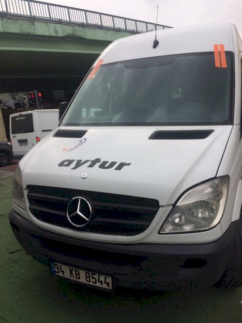 Sprinter Ön Cam Değişimi